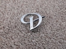 NEU ORIGINAL DAIMLER KÜHLERGRILL BADGE D CHROM JAGUAR X350 X356 X358 XJ XJ6 XJ8