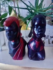 Afrikanische Figuren aus Holz