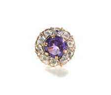 dekorativer Damenring - mit synth. Amethyst + Diamanten - 585er Rotgold 14K