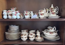 Schönes Porzellanservice