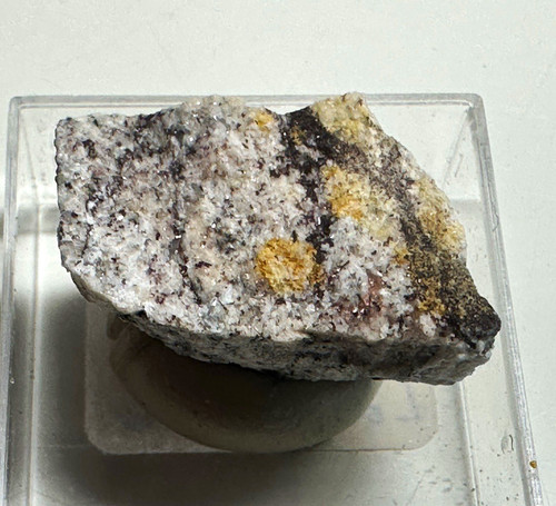 Piemontit mineral stufe - piemontit, mineral-stufe