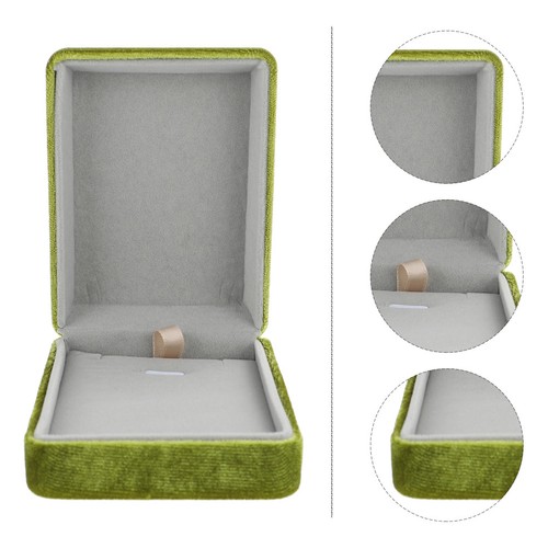 Velour necklace display - display, box