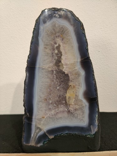 Amethyst druse 68kg 22cm - amethyst,