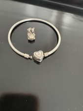 Pandora Armreif Silber mit Herzverschluss Und Charm Disney