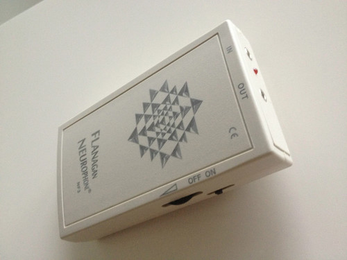 Flanagan neurophone nf3 comes - flanagan,