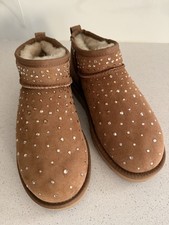 UGG Galaxy Classic Mini Boot