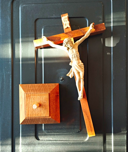Kruzifix kreuz handgeschnitzte - kruzifix/kreuz,