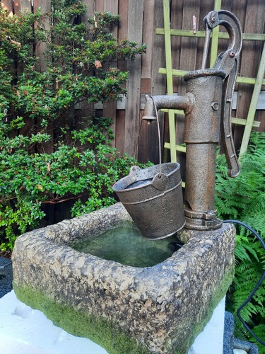 Wasserspiel gartenbrunnen - wasserspiel,
