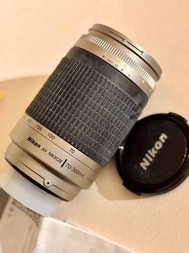 Zoom nikkor 300mm - af, 70–300mm