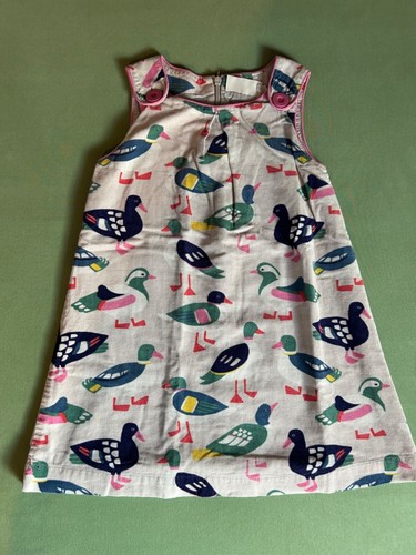 Frühlingshaftes kordkleid von - frühlingshaftes,