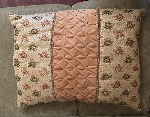 Vintage brokatkissen - vintage, brokatkissen-