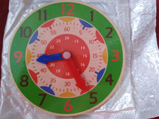 Lernuhr Uhr spielen lernen