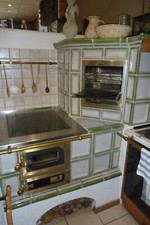 Holzofenherd, einzelne Bauteile zum Bau eines handgesetzten Küchenherdes