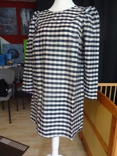 Modernes Kleid von H&M  leicht