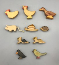 Konvolut Ostheimer Holz Figuren Tiere Spielzeug mit Brandmarke Alt Bauernhof