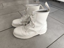 Dr. Martens Docs Mono White