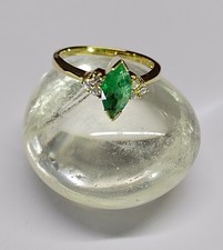 SMARAGD RING GR 17(54)925/-