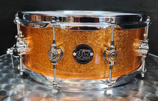 DW Performance Gold Sparkle