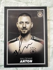 TRADING CARD. Waldemar Anton