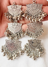 Große Statement Ohrringe