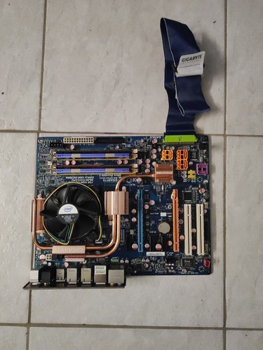 Mainboard gigabyte - mainboard,