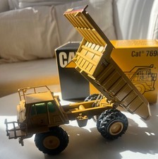 Cat Modelle 1:50 769C
