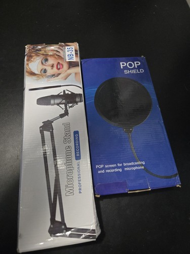 Studio mic suspension - studio,