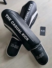 N-35 Kampfsport Polster Schienbeinschoner Schützer Schoner Gr L/XL Kickboxen NEU
