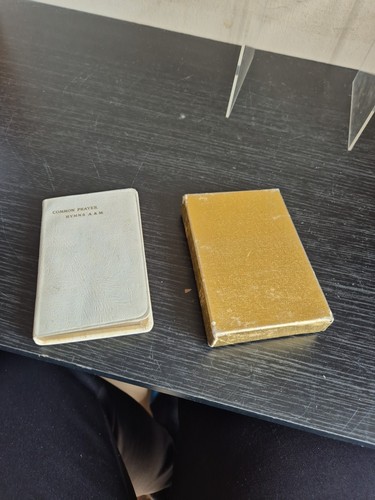 The book common prayer - book,