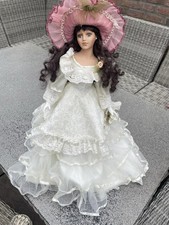 Porzellanpuppe Sammlerpuppe Vintage  57 Cm mit Ständer