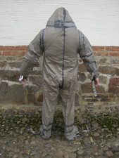 einteiliger NVA Anzug