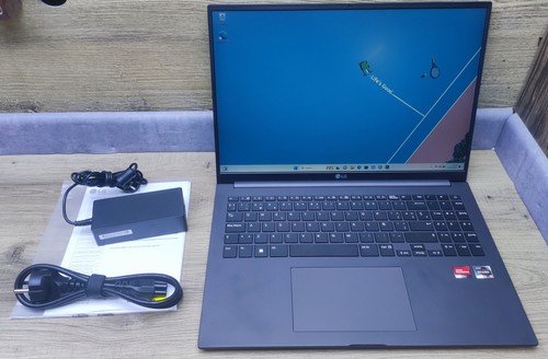 Ultrapc 16u70r notebook - lg, 16u70r-g