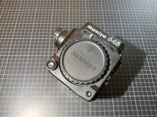 Mamiya m645 body - m645, cap