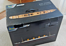 Revell 01038  Adventskalender 2021 RMS Titanic 1:24 01038 Hinweise beachten