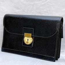 GIVENCHY schwarze Leder Clutch