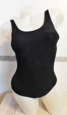 H&M Badeanzug Gr. 38 komplett gefüttert hoher Rücken