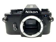 Nikon EM 35mm Spiegelreflexkamera SLR  Kamera Body Gehäuse (Nikon F)
