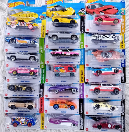 Hot wheels mainline - hot,