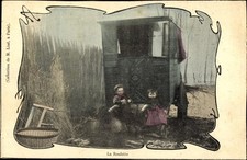 Ak Zigeuner, Kinder vor einem Zigeunerwagen - 10844537