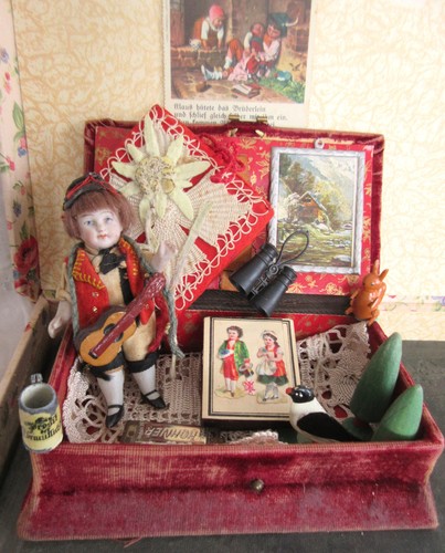 Antike kleine porzellanpuppe - antike,