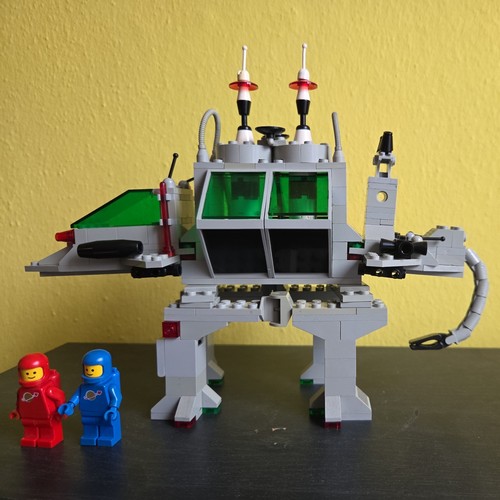 Lego 6940 alien - ●●●, moon