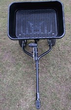 Streuwagen Streusalz Anhänger Düngerstreuer Streuer für Rasentraktor 45 Liter