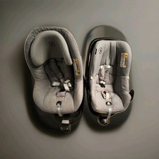 Maxi-Cosi Pebble & Pearl inkl. 2 Isofix -Gebraucht- 