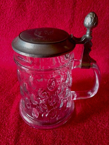 Bierkrug bierhumpen aus glas - bierhumpen,