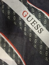 Guess Schal