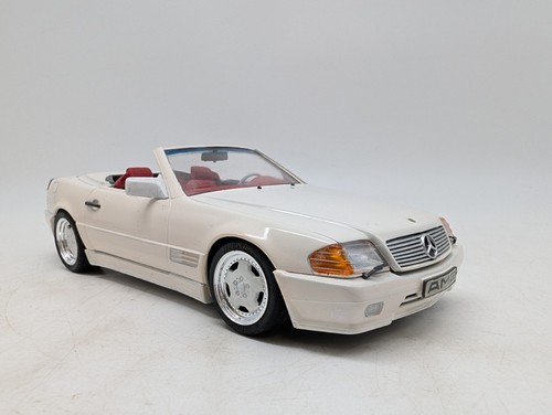 Mercedes benz r129 amg - 1:24,