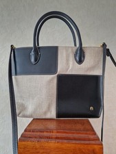 Etienne Aigner ~ Handtasche ~ Mittelgroß ~ Leder/ Leinen