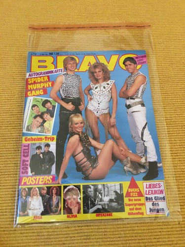 Bravo 3 1982 poster - bravo, 13