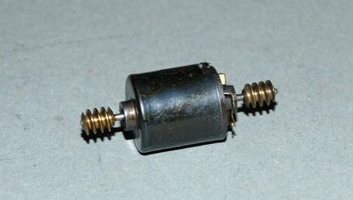 Piko spur motor - spur, n