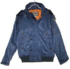 Jacke mit großer,abnehmbarer Kapuze mit Kustfellbesatz  Bitte Maße beachten!